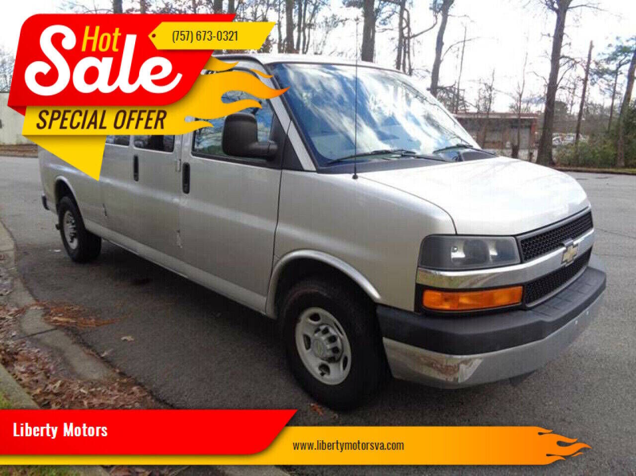 2011 CHEVROLET Express