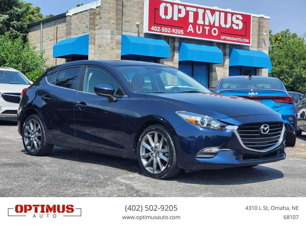 2018 MAZDA Mazda3