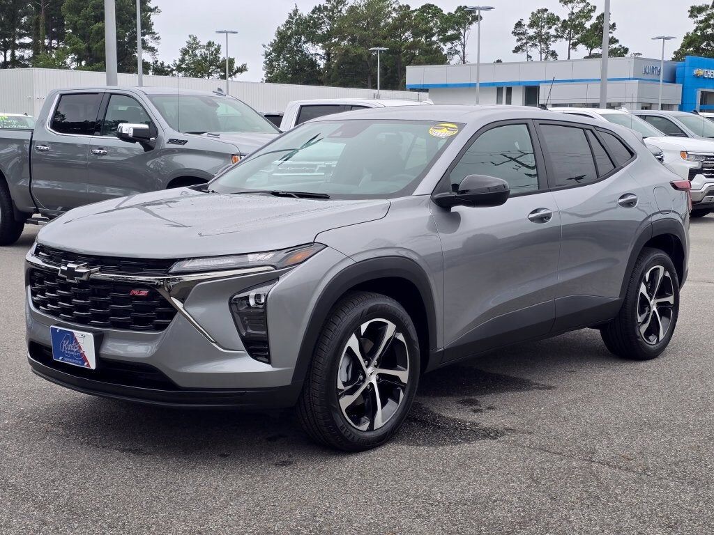 2026 CHEVROLET Trax