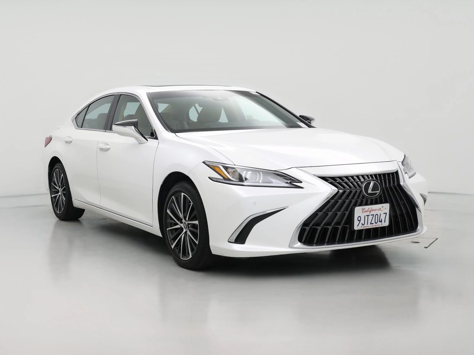 2024 LEXUS ES