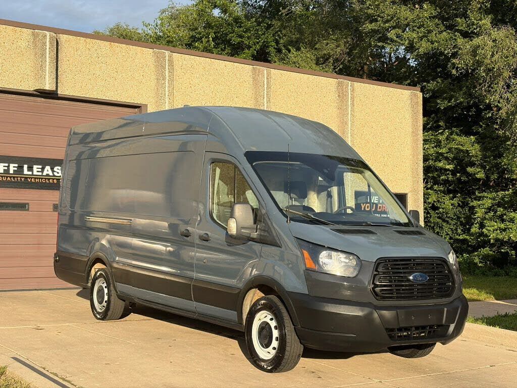 2019 FORD Transit