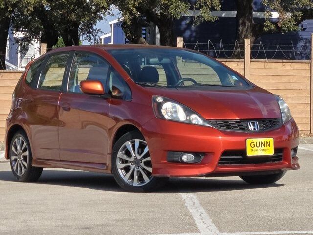 2012 HONDA Fit