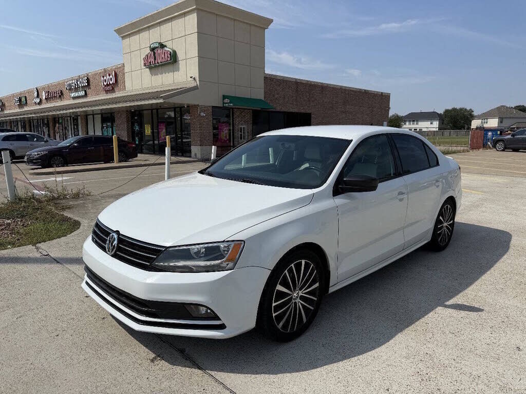 2016 VOLKSWAGEN Jetta