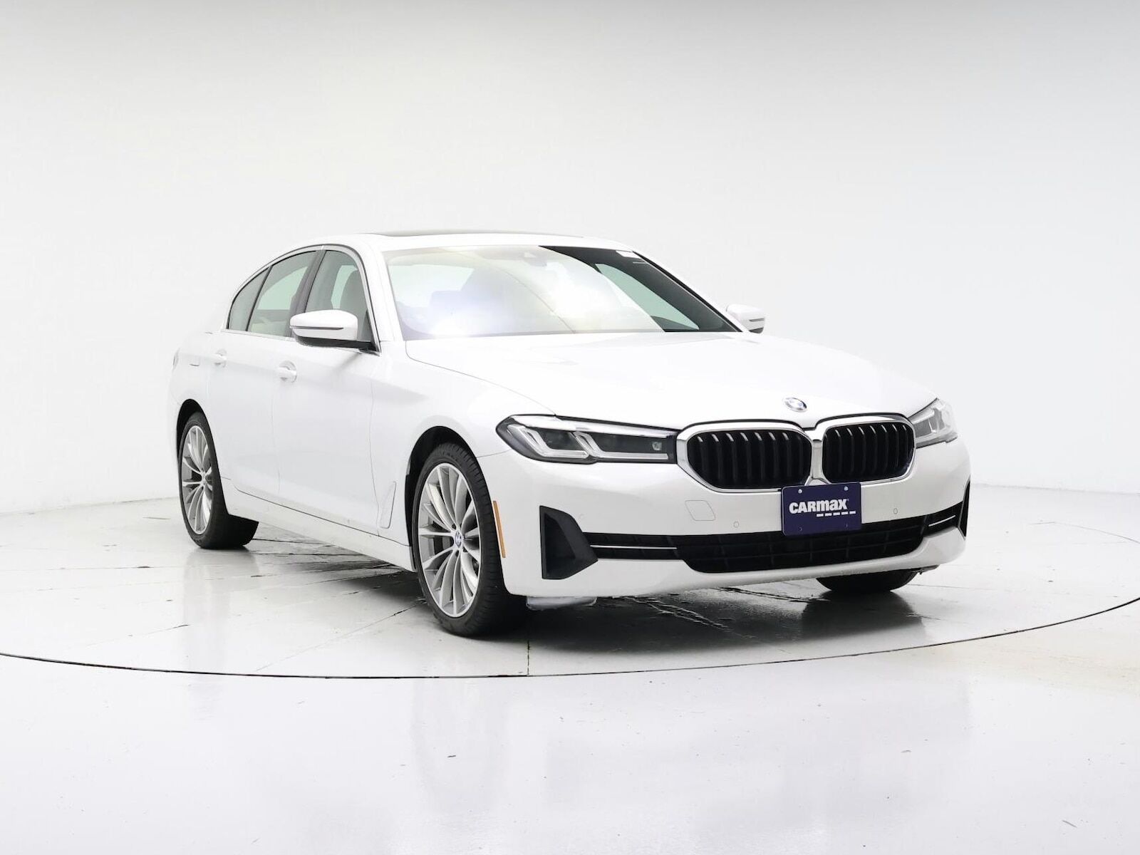 2023 BMW 530i