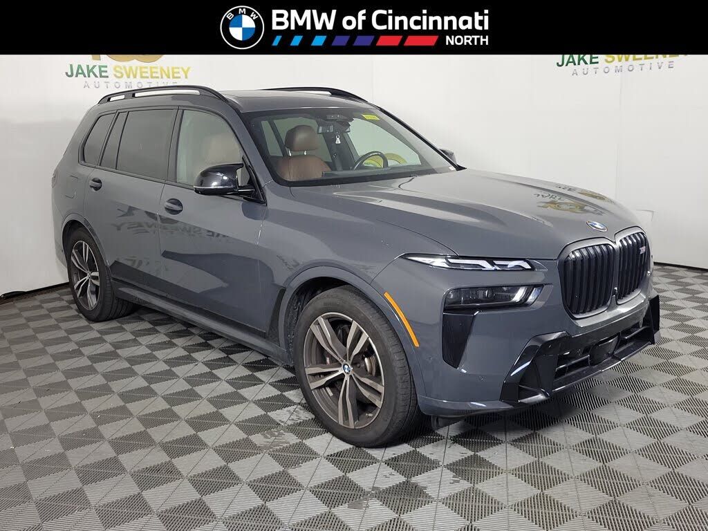2025 BMW X7
