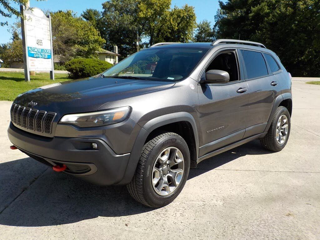 2019 JEEP Cherokee