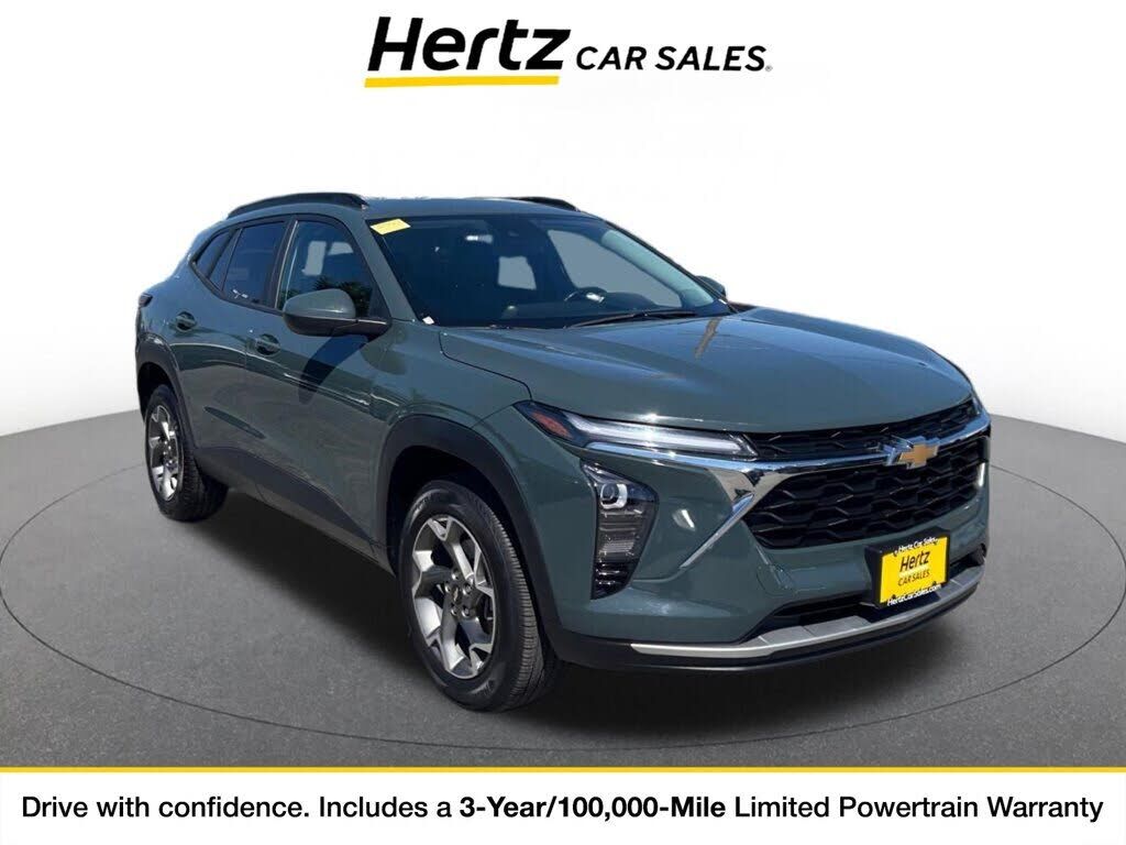 2025 CHEVROLET Trax