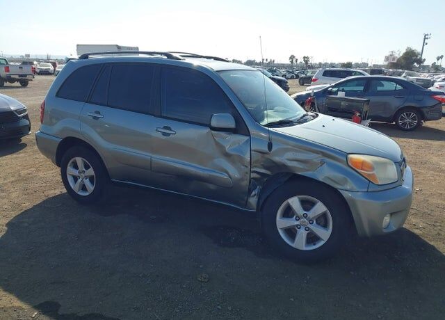 2005 TOYOTA RAV4