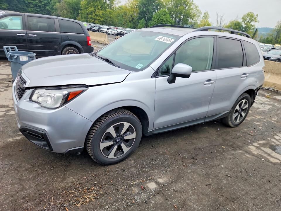 2017 SUBARU Forester