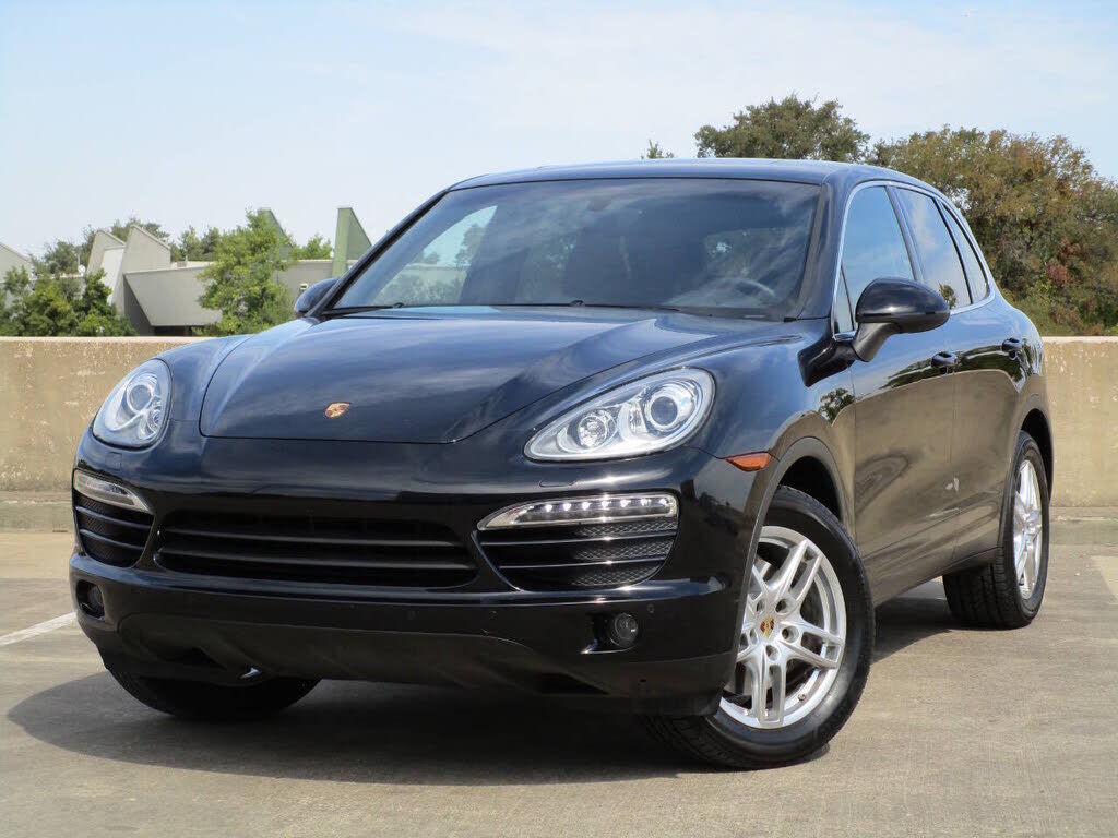 2014 PORSCHE Cayenne