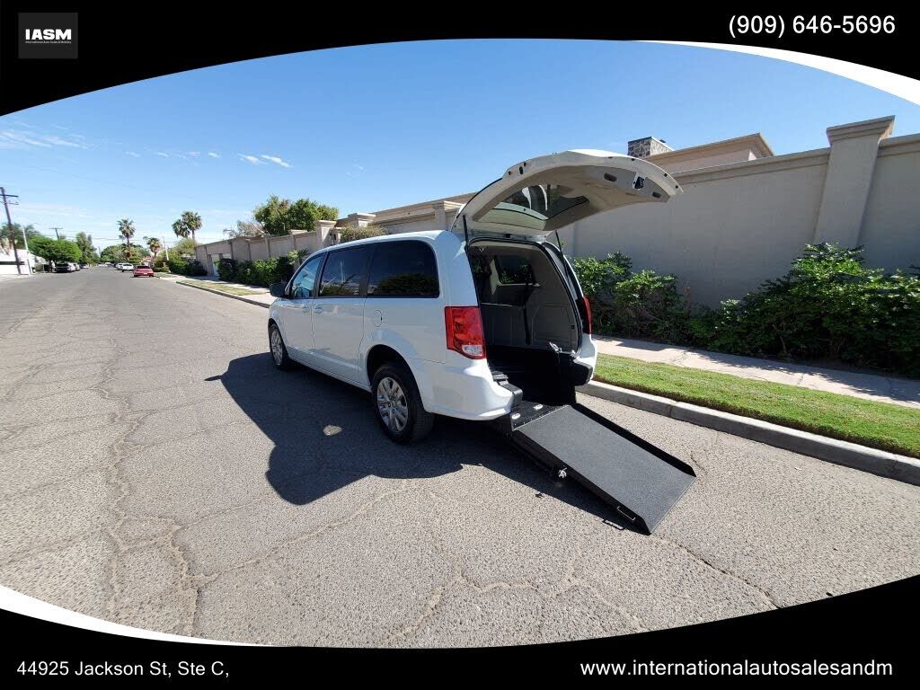 2018 DODGE Grand Caravan