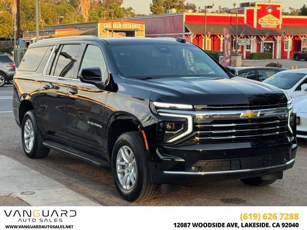 2026 CHEVROLET Suburban