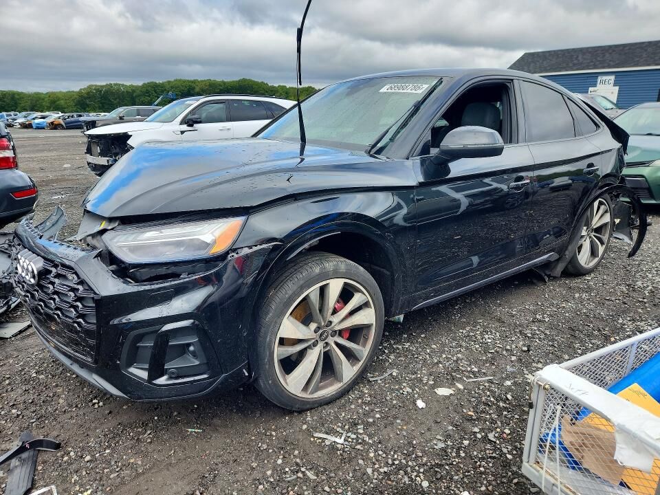 2021 AUDI SQ5