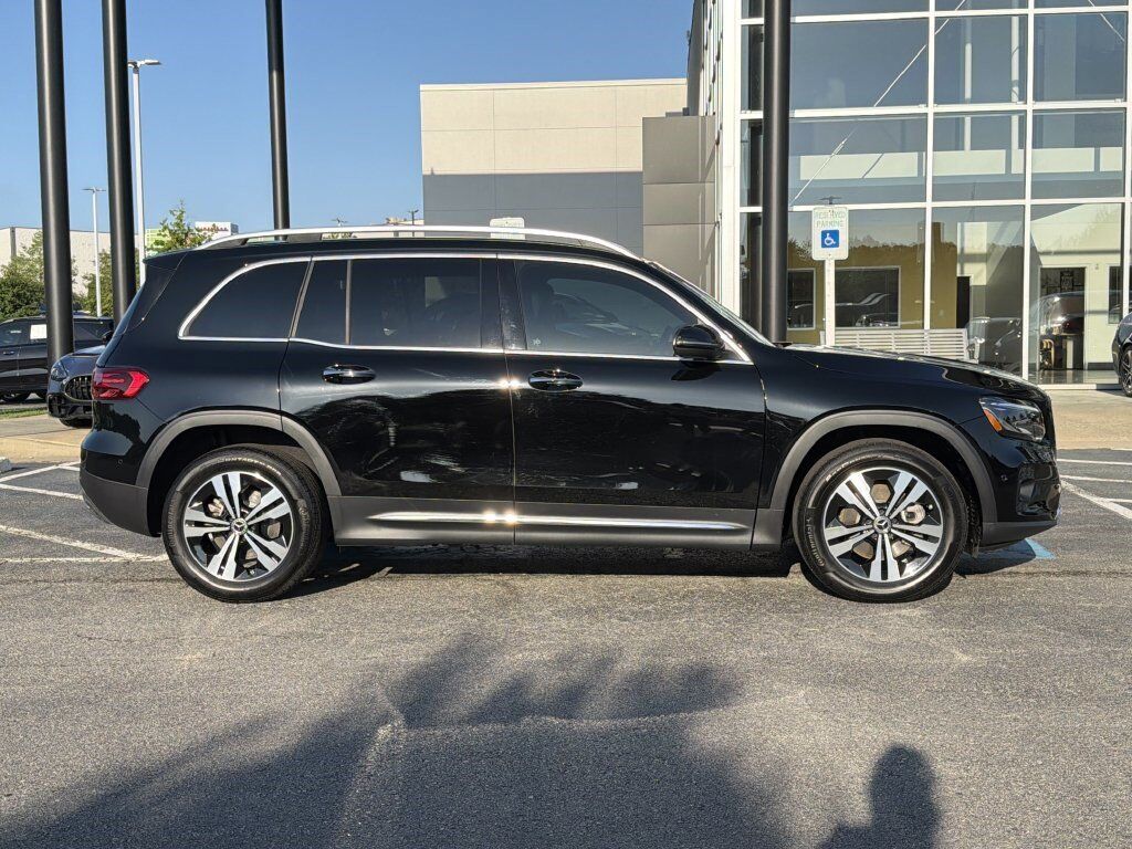 2025 Mercedes-Benz GLB-Class