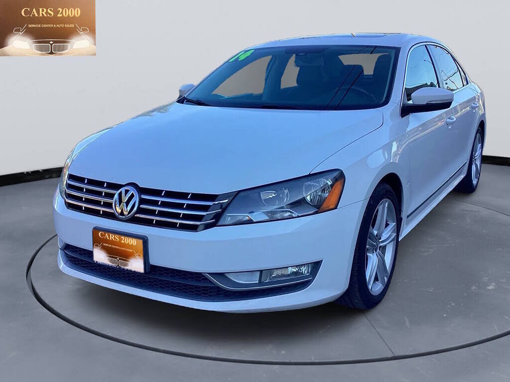 2014 VOLKSWAGEN Passat
