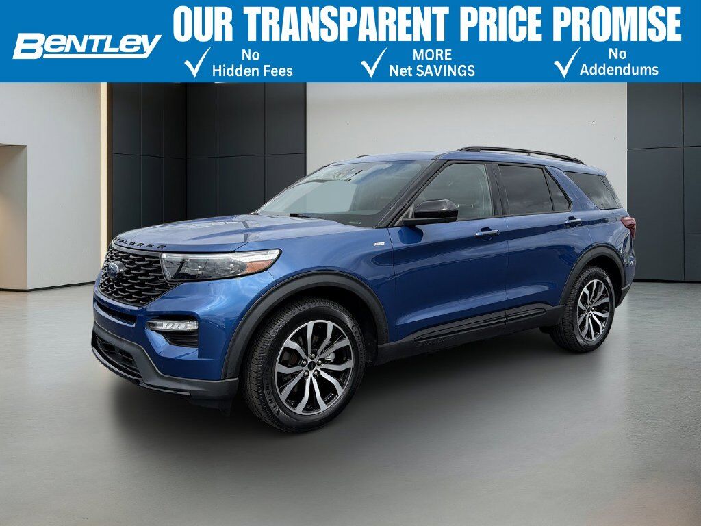 2022 FORD Explorer