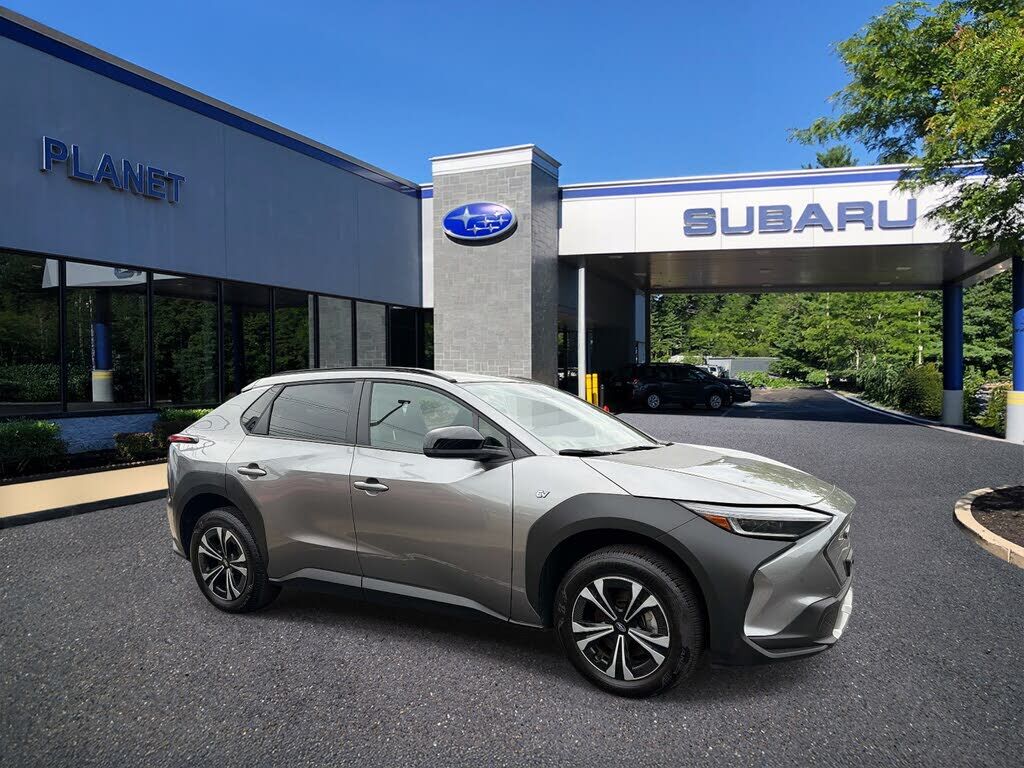 2025 SUBARU Solterra