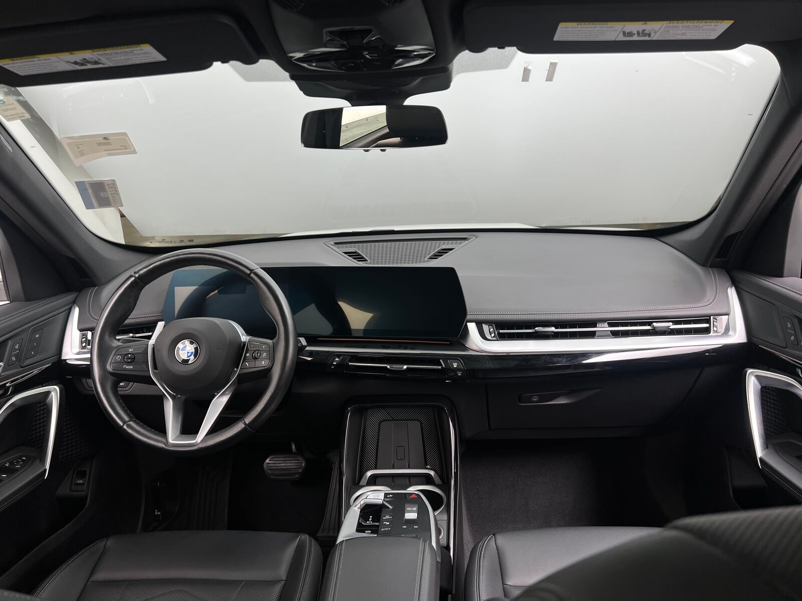 2025 BMW X1