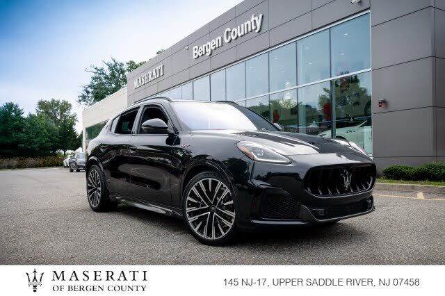 2024 MASERATI Grecale