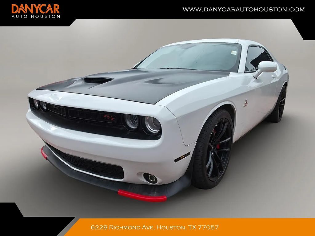 2021 DODGE Challenger