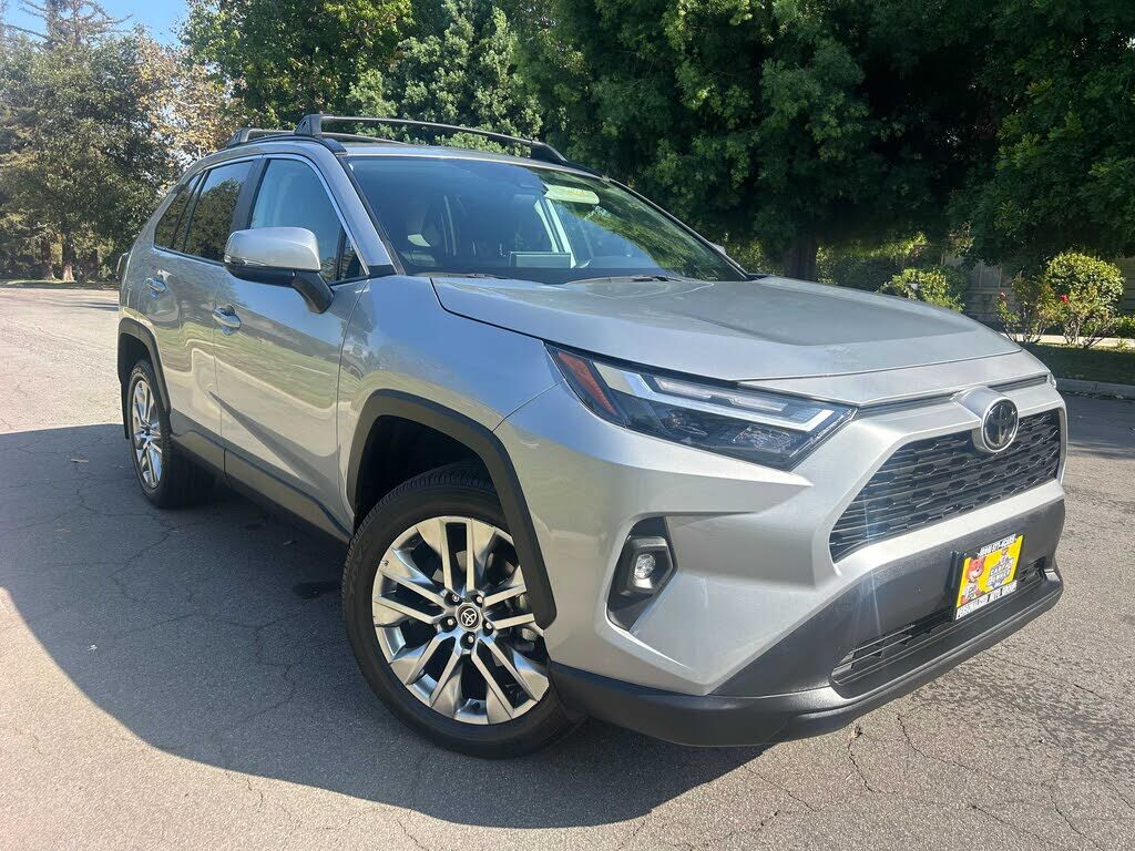 2024 TOYOTA RAV4
