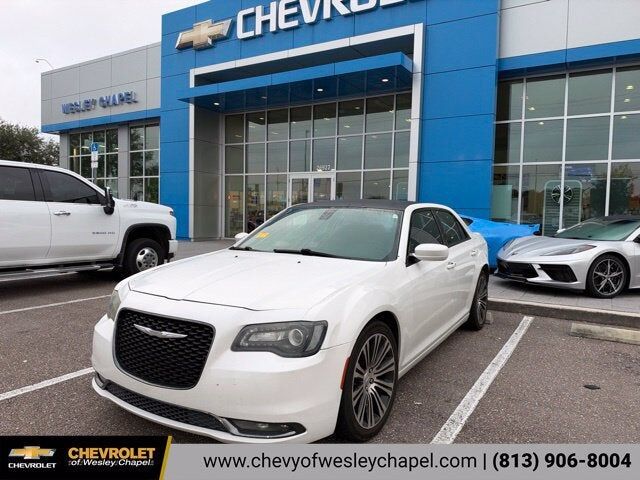 2015 CHRYSLER 300