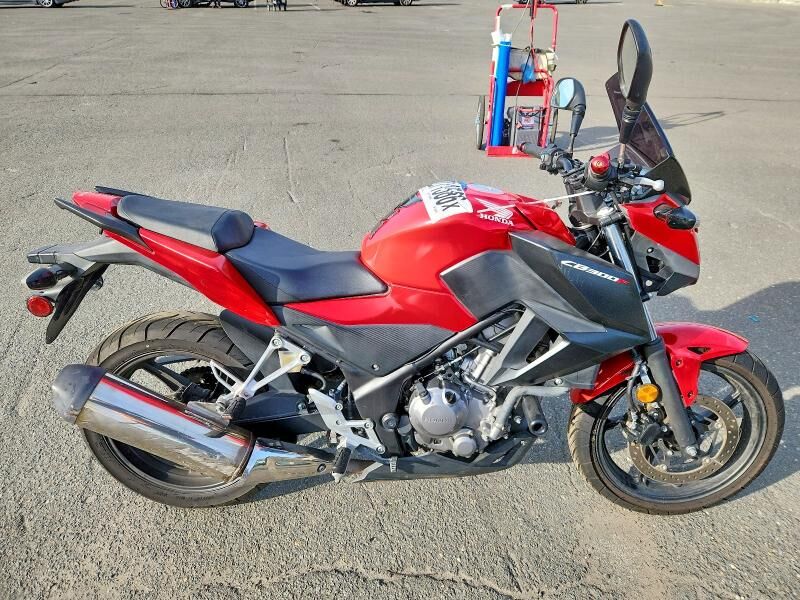 2015 HONDA CB