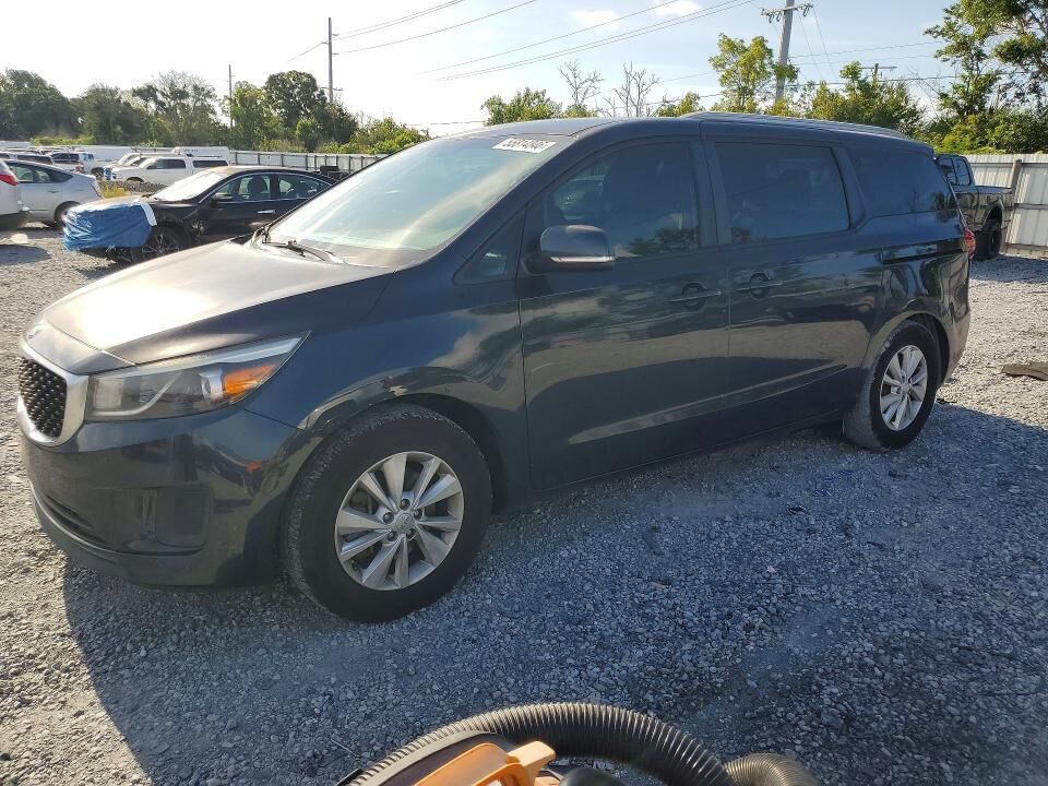 2016 KIA Sedona