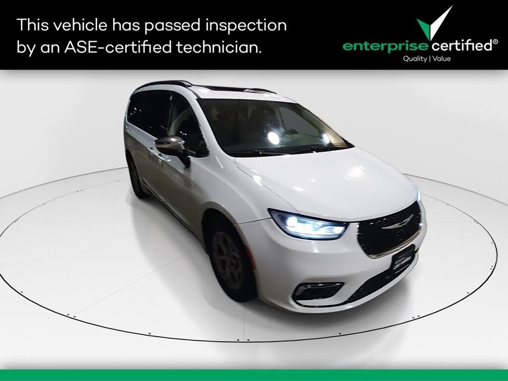 2023 CHRYSLER Pacifica