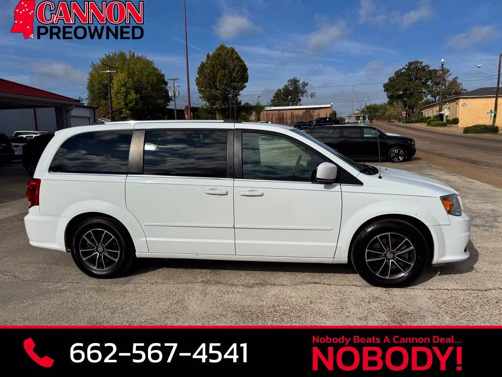 2017 DODGE Grand Caravan