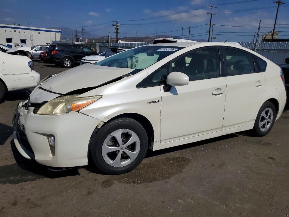 2014 TOYOTA PRIUS