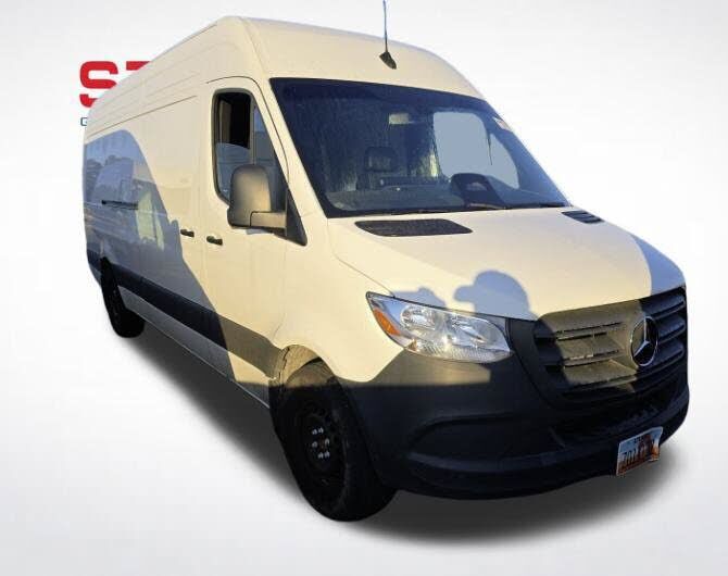 2025 Mercedes-Benz Sprinter