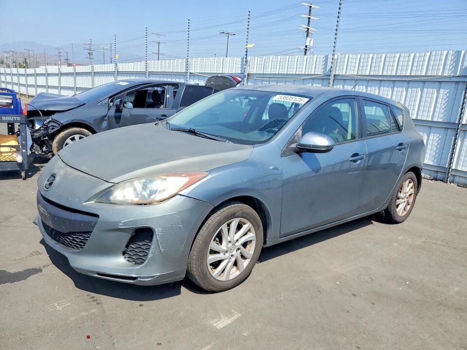 2012 MAZDA Mazda3
