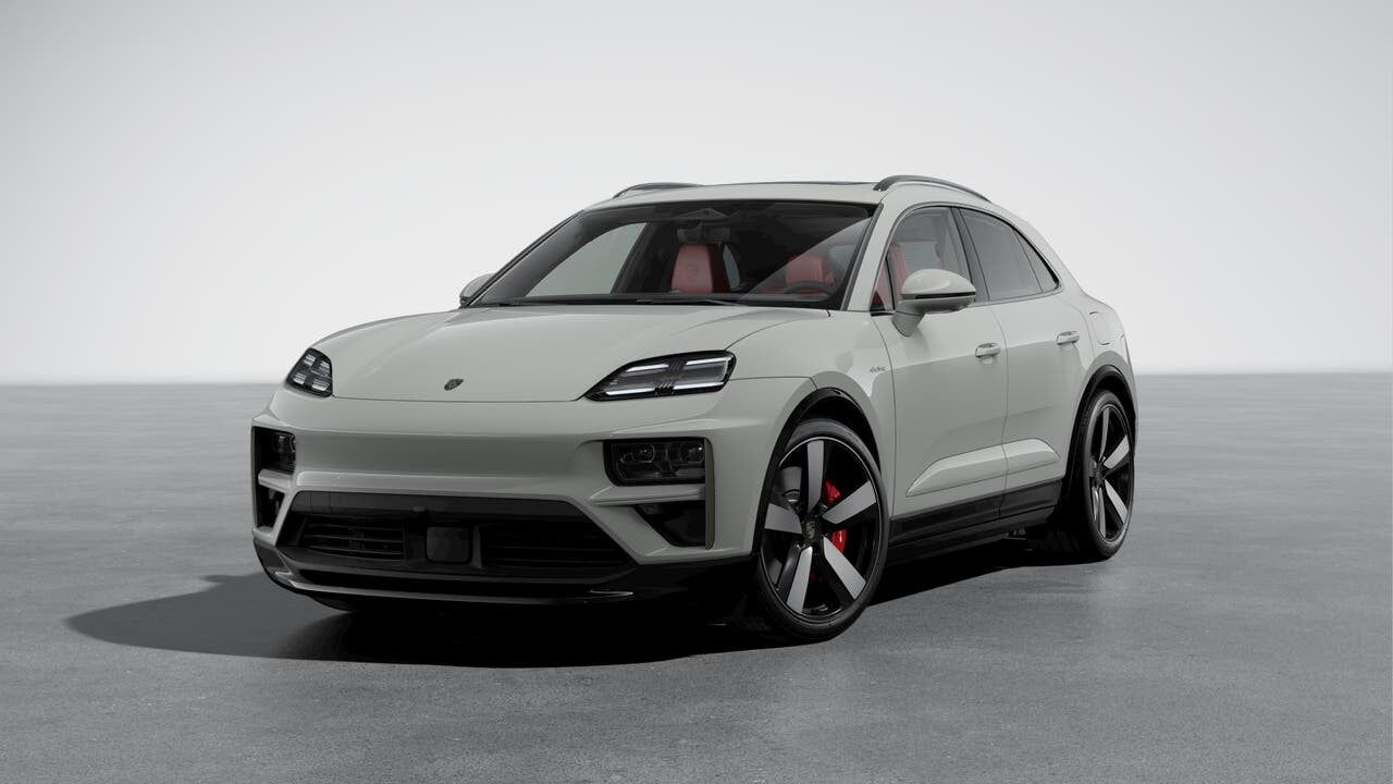 2026 PORSCHE Macan
