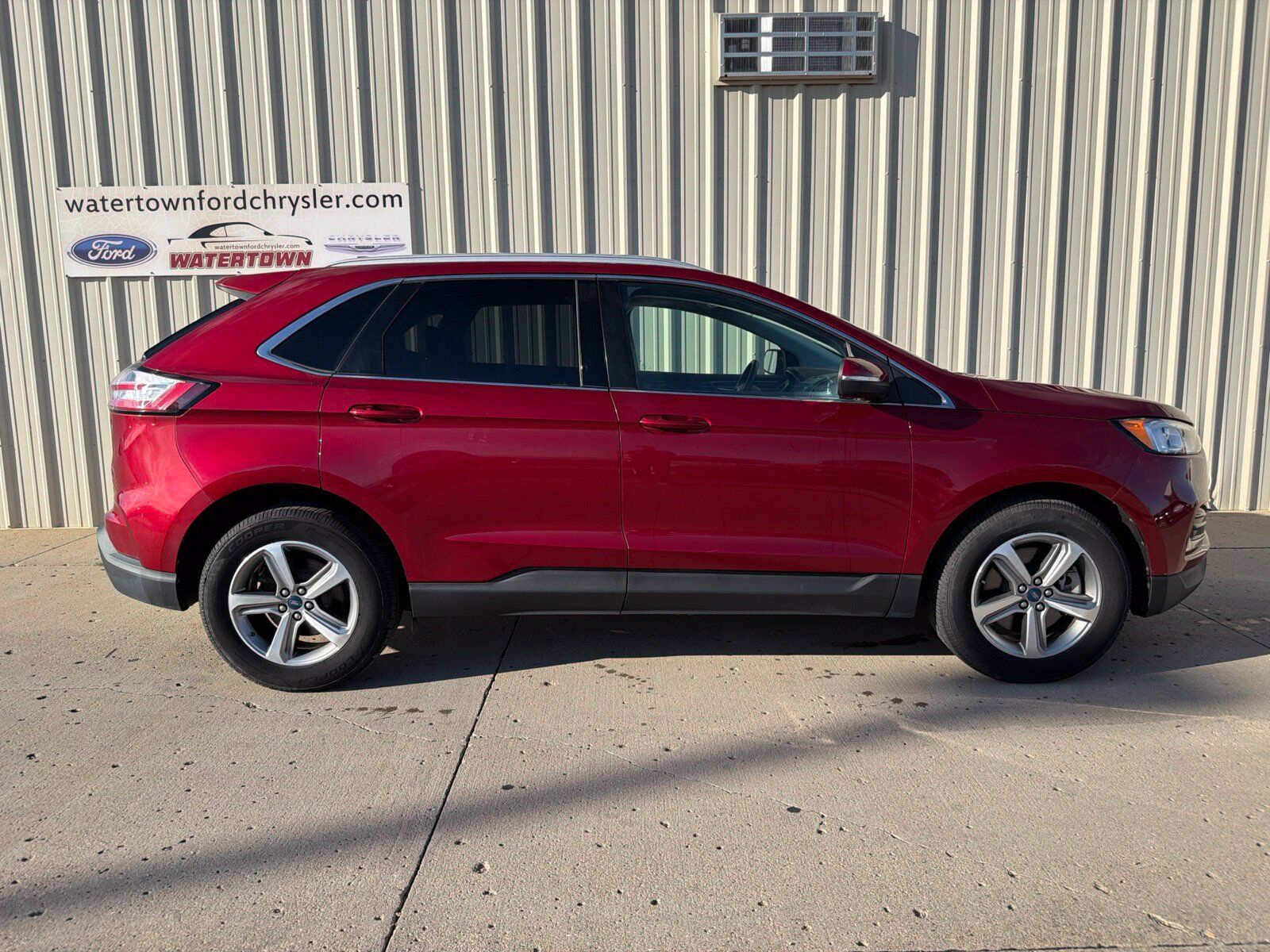 2019 FORD Edge