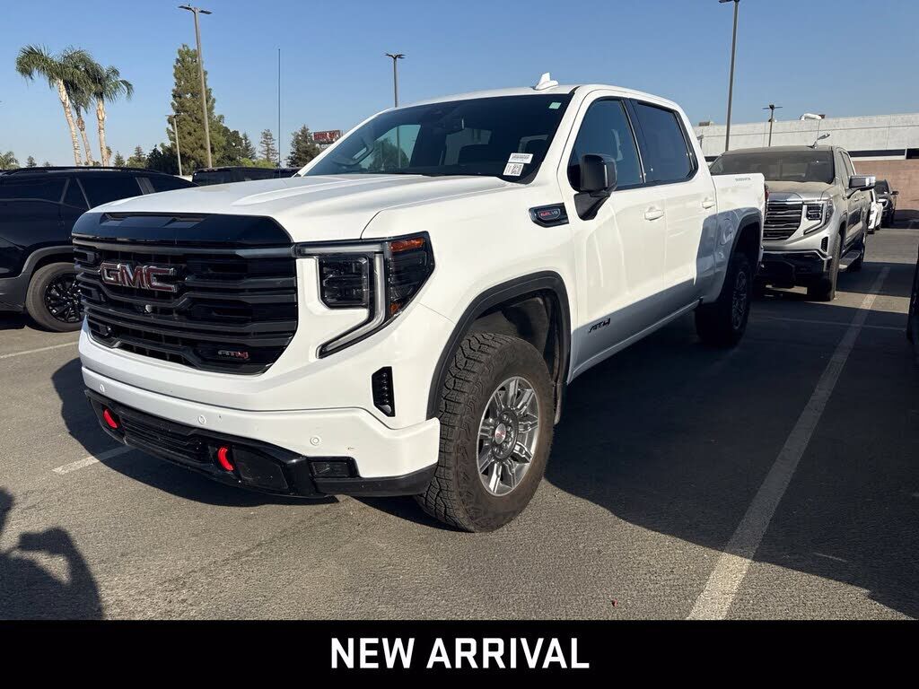 2025 GMC Sierra