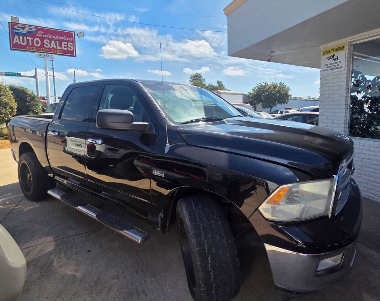 2012 DODGE Ram