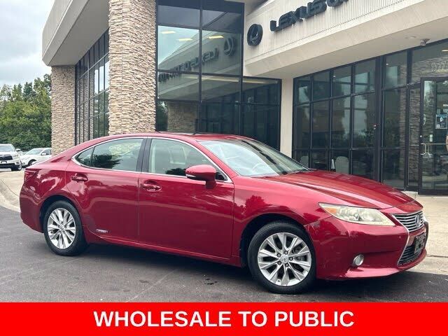 2013 LEXUS ES