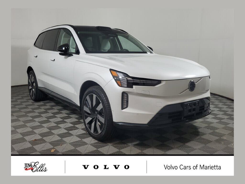 2025 VOLVO EX90