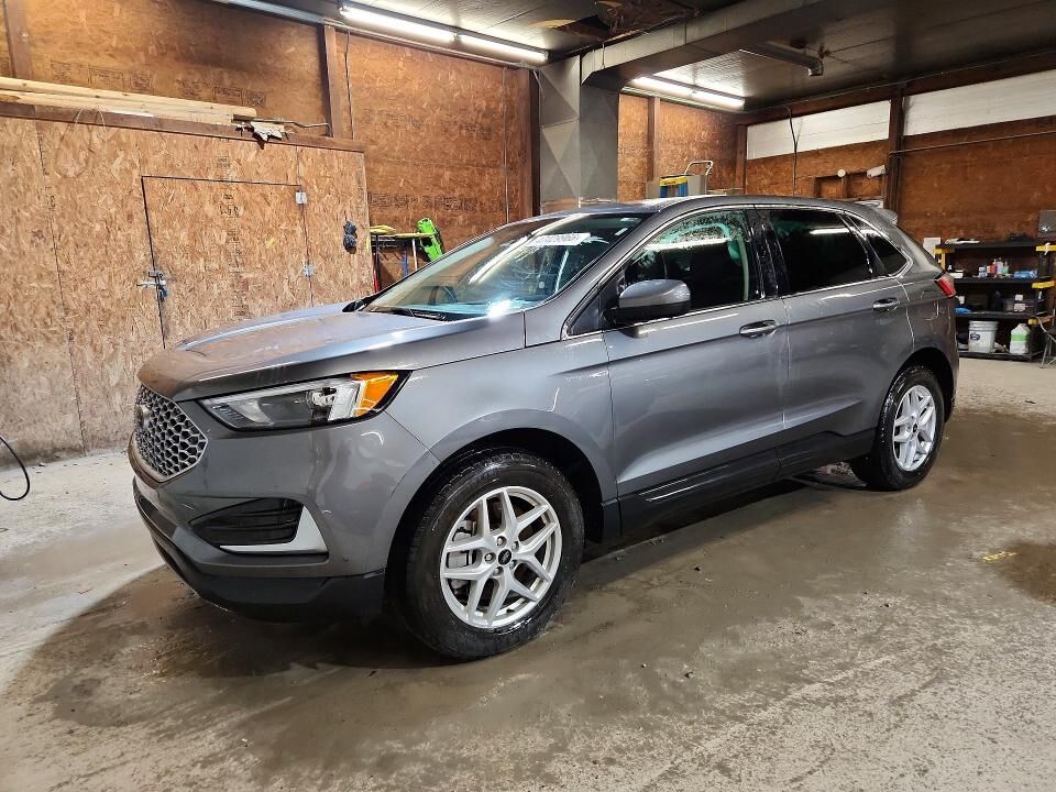 2023 FORD Edge