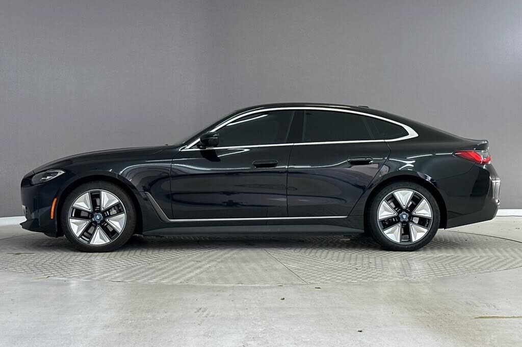 2023 BMW i4