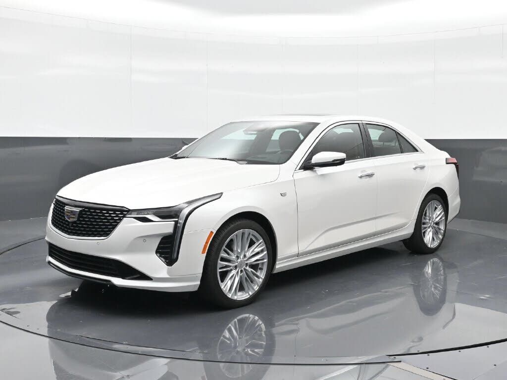 2023 CADILLAC CT4