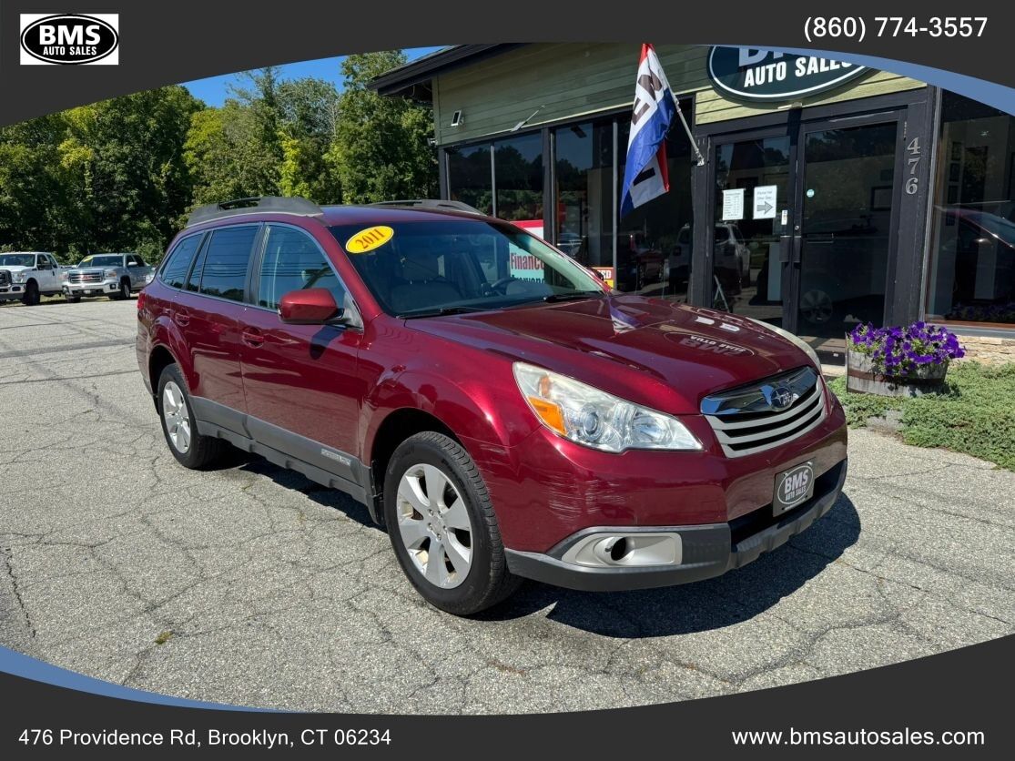 2011 SUBARU Outback