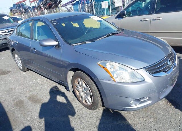 2012 NISSAN Altima