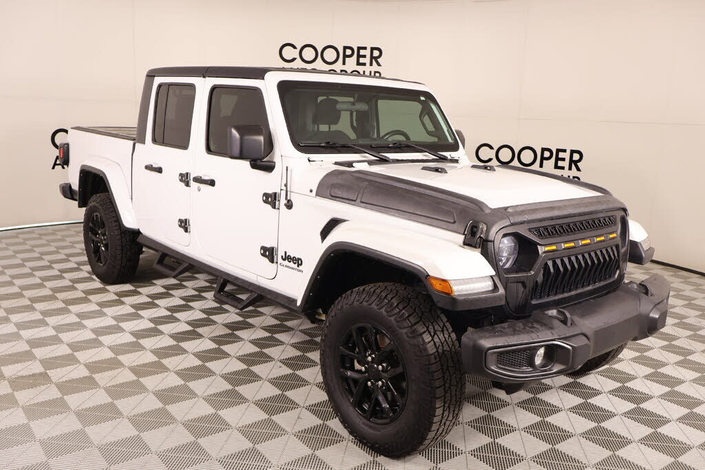 2022 JEEP Gladiator