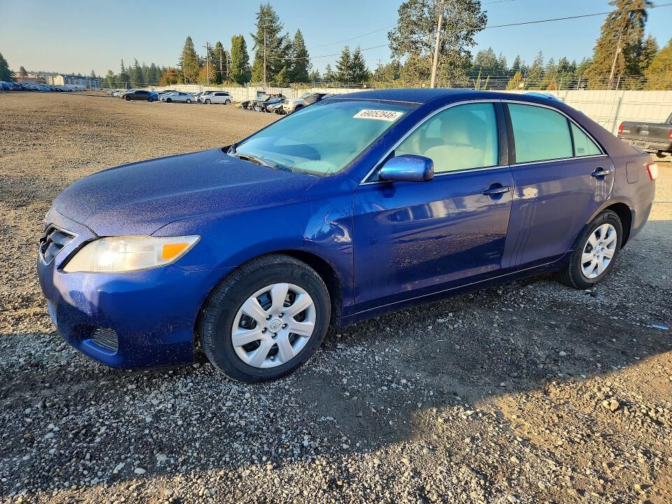 2011 TOYOTA Camry