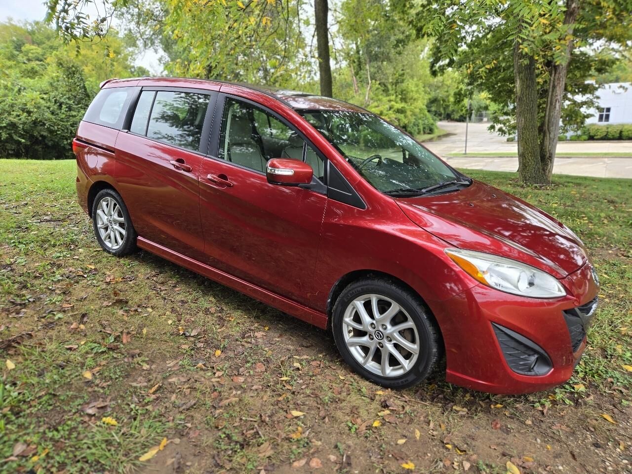 2014 MAZDA Mazda5