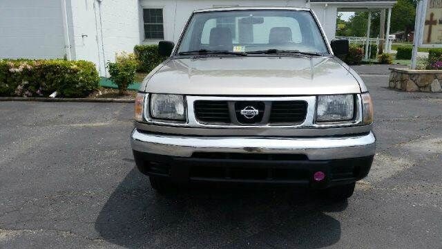 2000 NISSAN Frontier