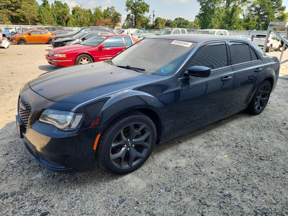 2021 CHRYSLER 300