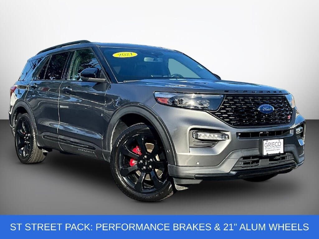 2021 FORD Explorer